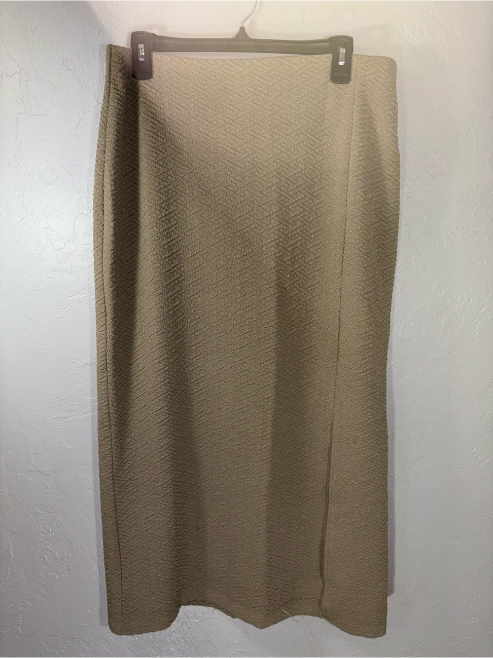 Textured Midi Skirt in Taupe